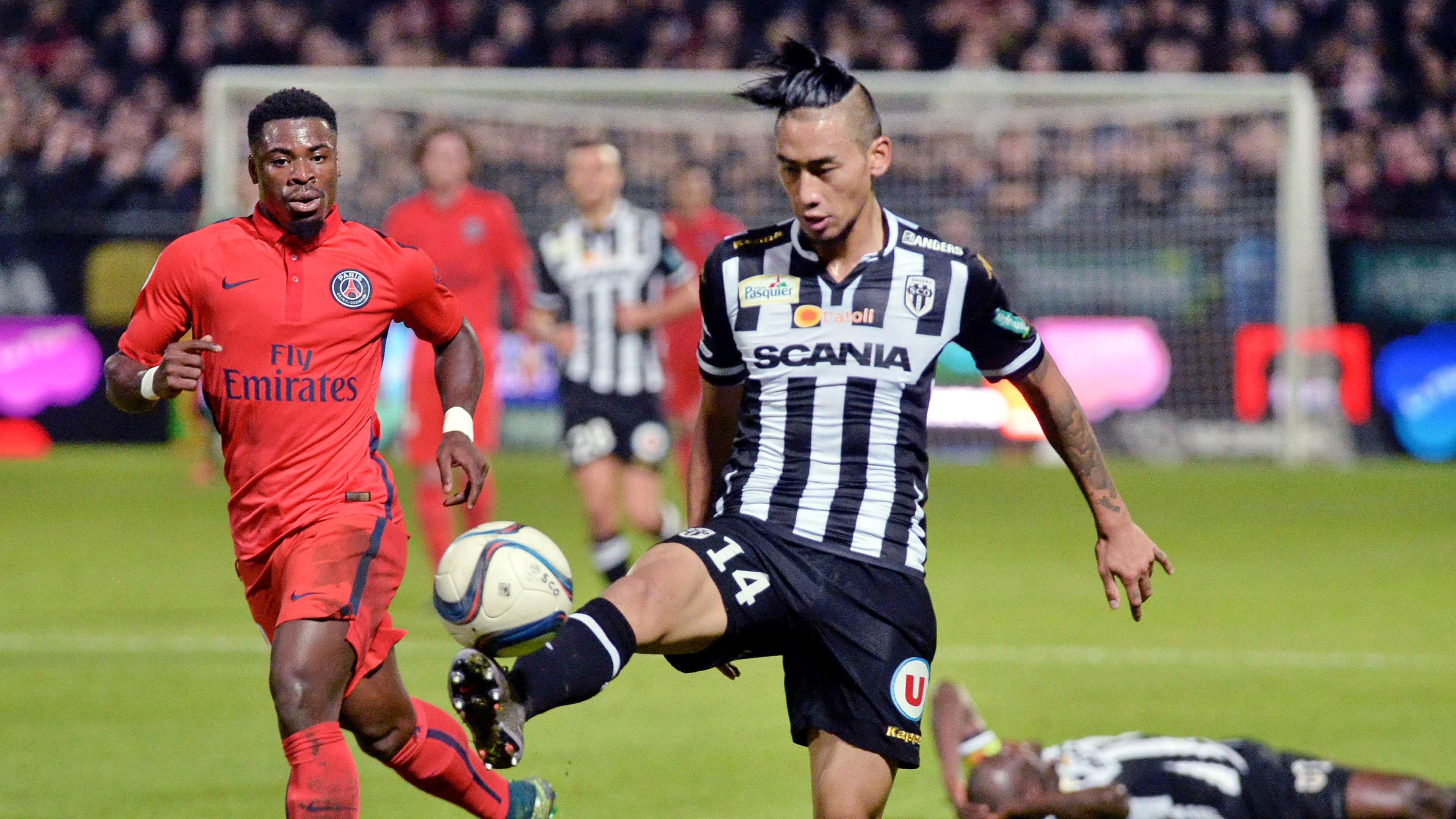 像鲍威尔一 像鲍威尔一