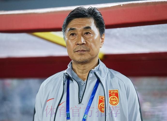 玫瑰再绽放 |迎战意大利 贾秀全：正确认识对手 专注做好自己